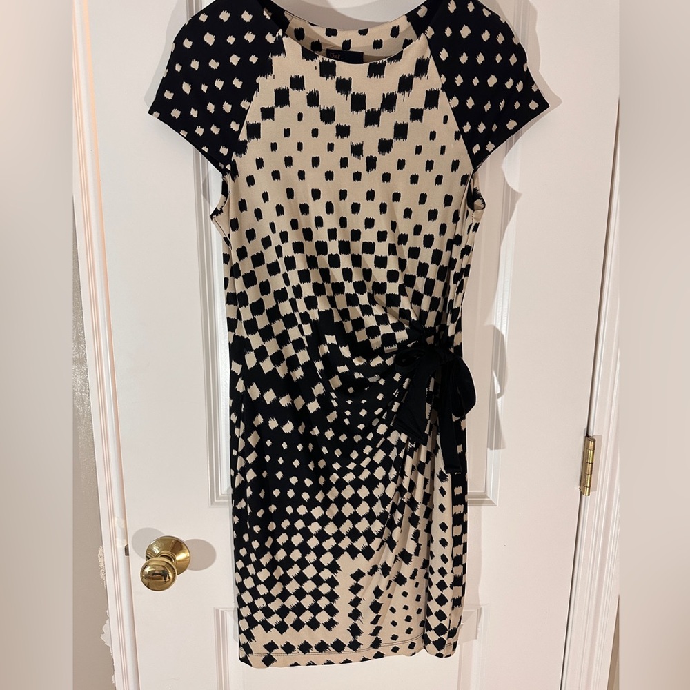 12P Just Taylor Transition Dress